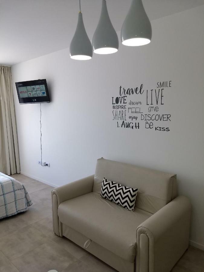 Independencia 1302 9C By Hb Apartment Буенос Айрес Екстериор снимка